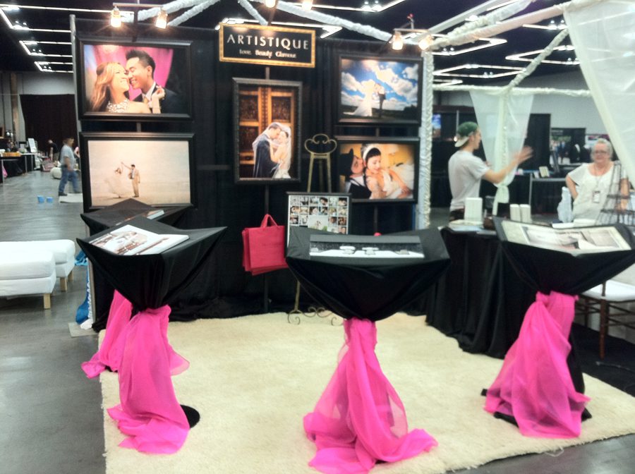 Rose_City_bridal_show_booth_Artistique
