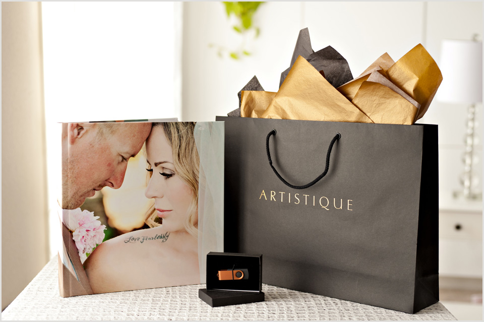 Artistique wedding package with art book album