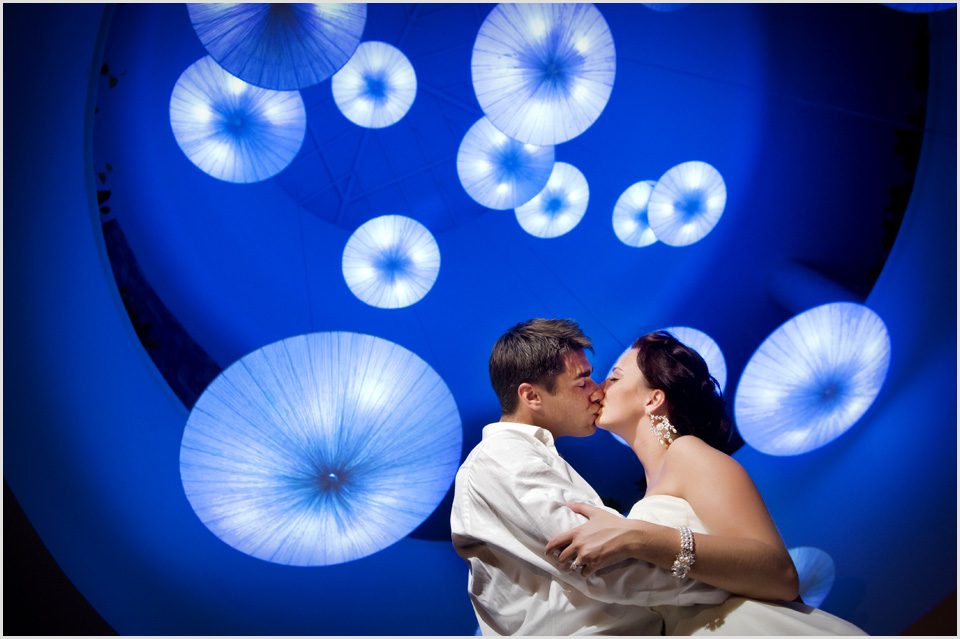 bride and groom at Azul Sensatori resort in Mexico